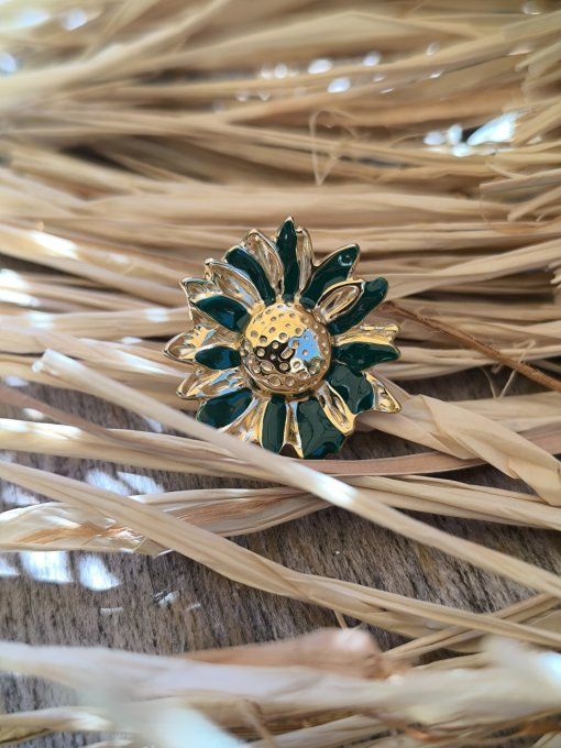 Bague Fleur verte et dorée