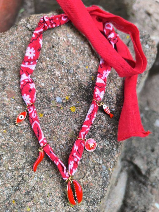 Collier BandaRouge Coquillage