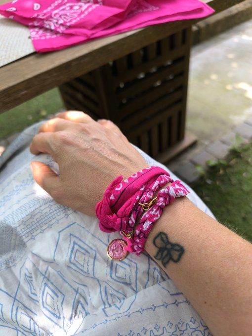 Collier BandaFuschia California