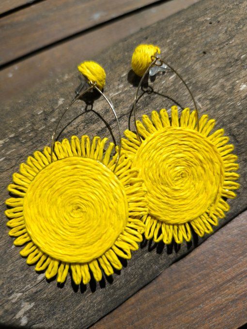Boucle Soleil Jaune Raphia
